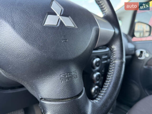 Сірий Міцубісі І-Мієв, об'ємом двигуна 0 л та пробігом 41 тис. км за 5950 $, фото 28 на Automoto.ua