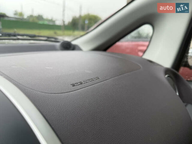 Сірий Міцубісі І-Мієв, об'ємом двигуна 0 л та пробігом 37 тис. км за 5950 $, фото 23 на Automoto.ua