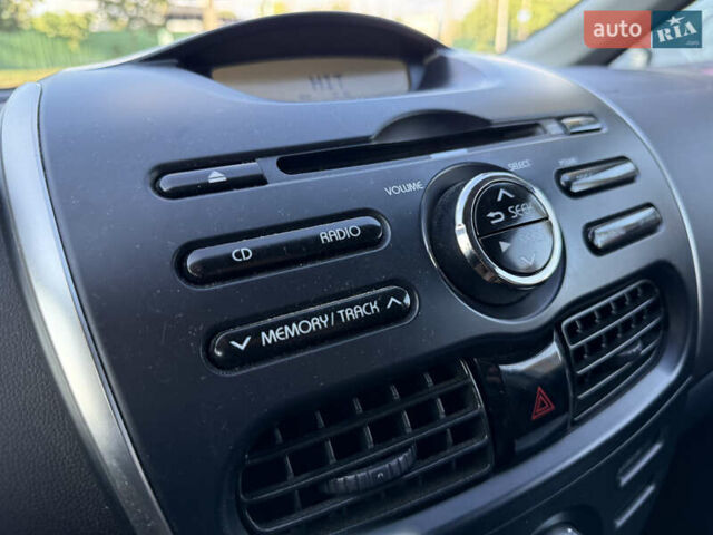 Сірий Міцубісі І-Мієв, об'ємом двигуна 0 л та пробігом 41 тис. км за 5950 $, фото 19 на Automoto.ua