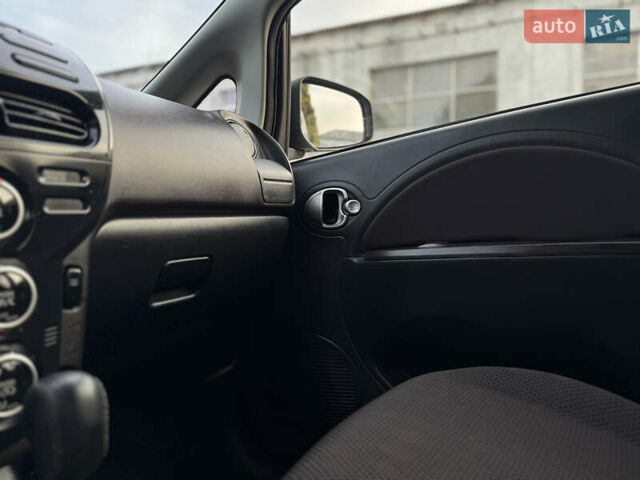 Сірий Міцубісі І-Мієв, об'ємом двигуна 0 л та пробігом 60 тис. км за 5500 $, фото 23 на Automoto.ua