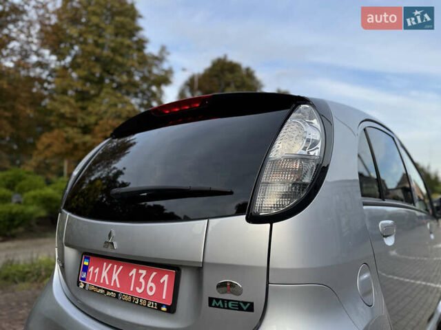 Сірий Міцубісі І-Мієв, об'ємом двигуна 0 л та пробігом 60 тис. км за 5500 $, фото 11 на Automoto.ua