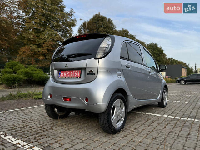 Сірий Міцубісі І-Мієв, об'ємом двигуна 0 л та пробігом 60 тис. км за 5500 $, фото 9 на Automoto.ua