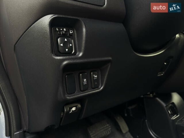 Сірий Міцубісі І-Мієв, об'ємом двигуна 0 л та пробігом 60 тис. км за 5500 $, фото 18 на Automoto.ua