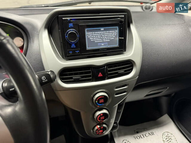 Синій Міцубісі І-Мієв, об'ємом двигуна 0 л та пробігом 115 тис. км за 3800 $, фото 13 на Automoto.ua