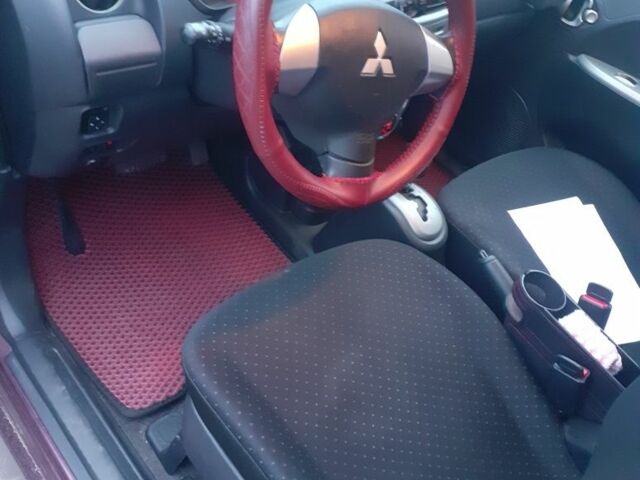 Красный Мицубиси И, объемом двигателя 0 л и пробегом 67 тыс. км за 6000 $, фото 6 на Automoto.ua