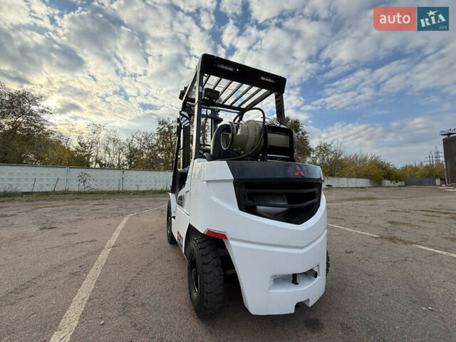 Мицубиси КФГ 2023 в Кривом Роге на Automoto.ua Белый Мицубиси КФГ, объемом двигателя 0 л и пробегом 1 тыс. км за 18000 $, фото 3 на Automoto.ua