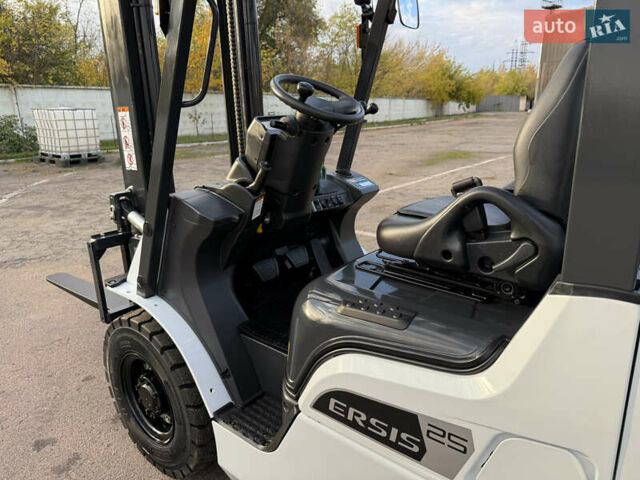 Мицубиси КФГ 2023 в Кривом Роге на Automoto.ua Белый Мицубиси КФГ, объемом двигателя 0 л и пробегом 1 тыс. км за 18000 $, фото 7 на Automoto.ua