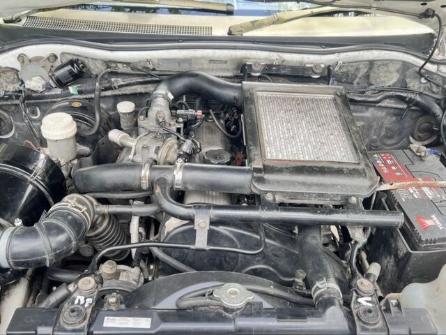 Білий Міцубісі Л 200, об'ємом двигуна 2.5 л та пробігом 3 тис. км за 4700 $, фото 5 на Automoto.ua