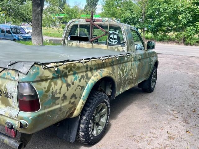 Білий Міцубісі Л 200, об'ємом двигуна 2.5 л та пробігом 3 тис. км за 4700 $, фото 3 на Automoto.ua