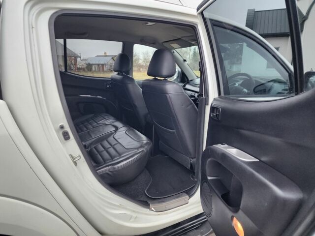 Белый Мицубиси Л 200, объемом двигателя 2.5 л и пробегом 114 тыс. км за 8510 $, фото 18 на Automoto.ua