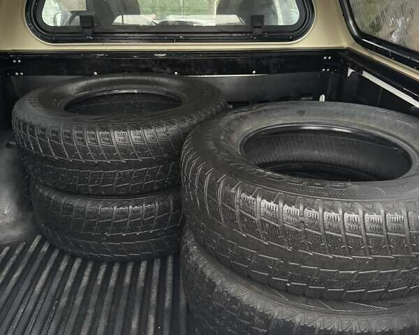 Белый Мицубиси Л 200, объемом двигателя 2.44 л и пробегом 213 тыс. км за 21347 $, фото 4 на Automoto.ua