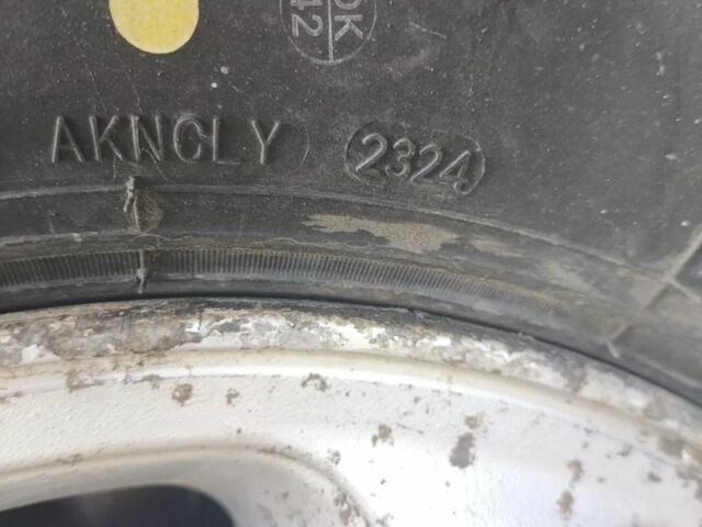 Чорний Міцубісі Л 200, об'ємом двигуна 0 л та пробігом 310 тис. км за 1802 $, фото 6 на Automoto.ua