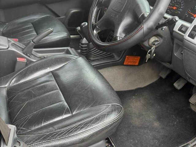 Черный Мицубиси Л 200, объемом двигателя 2.5 л и пробегом 150 тыс. км за 6500 $, фото 7 на Automoto.ua