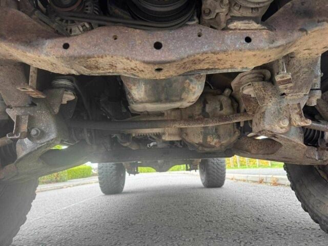 Черный Мицубиси Л 200, объемом двигателя 2.5 л и пробегом 150 тыс. км за 6500 $, фото 3 на Automoto.ua