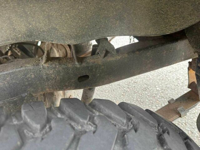 Черный Мицубиси Л 200, объемом двигателя 2.5 л и пробегом 150 тыс. км за 6500 $, фото 4 на Automoto.ua