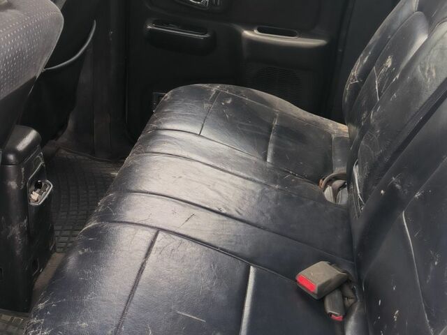 Черный Мицубиси Л 200, объемом двигателя 0 л и пробегом 530 тыс. км за 4100 $, фото 7 на Automoto.ua