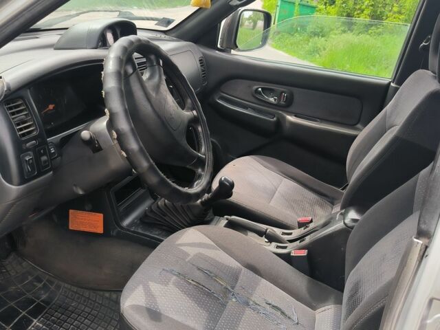 Черный Мицубиси Л 200, объемом двигателя 0 л и пробегом 530 тыс. км за 4100 $, фото 6 на Automoto.ua