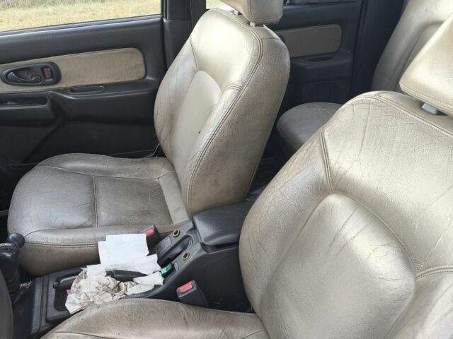 Черный Мицубиси Л 200, объемом двигателя 0 л и пробегом 150 тыс. км за 4667 $, фото 20 на Automoto.ua