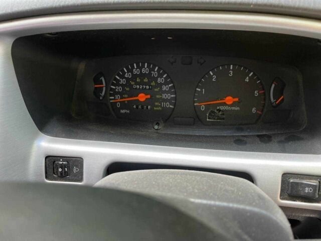 Черный Мицубиси Л 200, объемом двигателя 0 л и пробегом 150 тыс. км за 4667 $, фото 5 на Automoto.ua