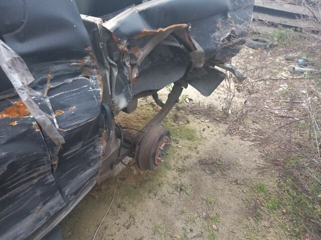 Черный Мицубиси Л 200, объемом двигателя 0 л и пробегом 200 тыс. км за 1500 $, фото 5 на Automoto.ua