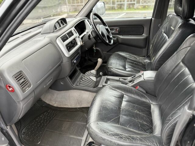 Чорний Міцубісі Л 200, об'ємом двигуна 0 л та пробігом 200 тис. км за 4600 $, фото 5 на Automoto.ua