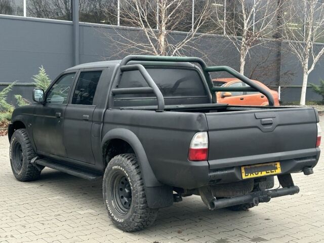 Чорний Міцубісі Л 200, об'ємом двигуна 2.5 л та пробігом 150 тис. км за 4250 $, фото 4 на Automoto.ua