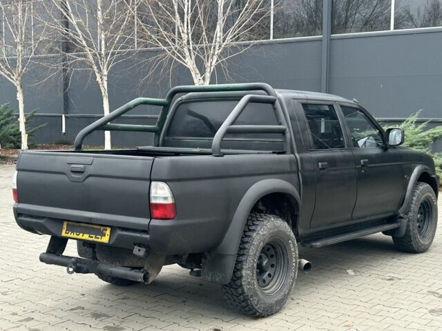 Чорний Міцубісі Л 200, об'ємом двигуна 2.5 л та пробігом 150 тис. км за 4250 $, фото 2 на Automoto.ua