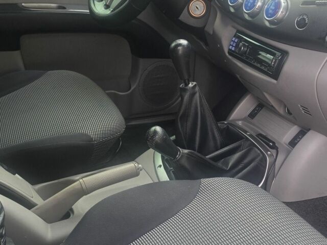 Чорний Міцубісі Л 200, об'ємом двигуна 2.5 л та пробігом 226 тис. км за 7200 $, фото 6 на Automoto.ua