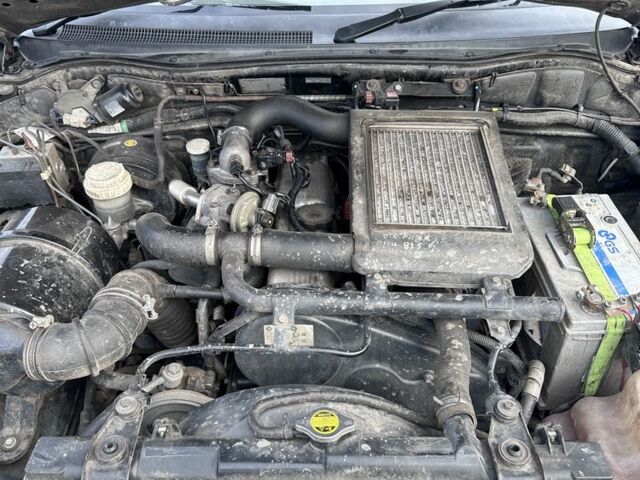 Чорний Міцубісі Л 200, об'ємом двигуна 2.5 л та пробігом 170 тис. км за 6100 $, фото 7 на Automoto.ua