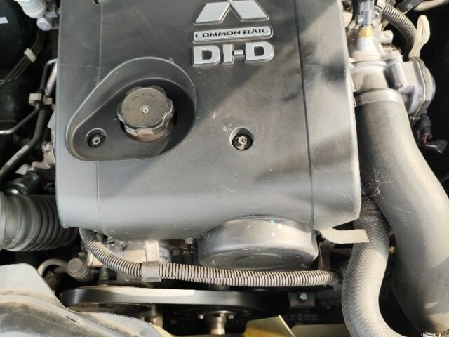 Черный Мицубиси Л 200, объемом двигателя 0 л и пробегом 163 тыс. км за 8057 $, фото 19 на Automoto.ua