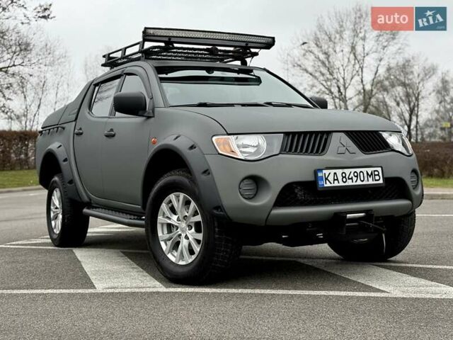 Черный Мицубиси Л 200, объемом двигателя 2.48 л и пробегом 232 тыс. км за 13900 $, фото 22 на Automoto.ua