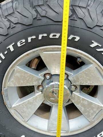 Черный Мицубиси Л 200, объемом двигателя 2.48 л и пробегом 392 тыс. км за 15500 $, фото 7 на Automoto.ua