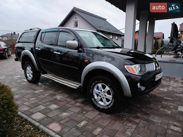 Чорний Міцубісі Л 200, об'ємом двигуна 2.48 л та пробігом 219 тис. км за 10500 $, фото 5 на Automoto.ua