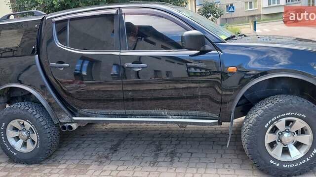 Черный Мицубиси Л 200, объемом двигателя 2.48 л и пробегом 392 тыс. км за 15500 $, фото 39 на Automoto.ua