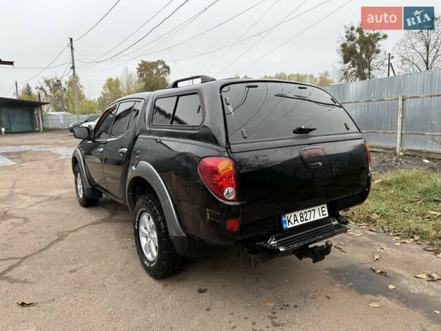 Чорний Міцубісі Л 200, об'ємом двигуна 2.5 л та пробігом 525 тис. км за 10000 $, фото 14 на Automoto.ua