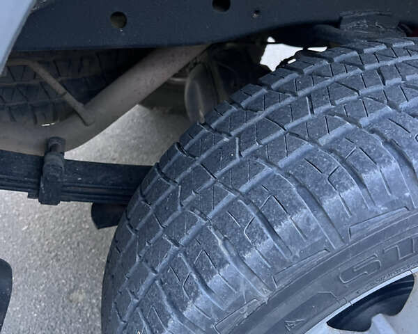 Чорний Міцубісі Л 200, об'ємом двигуна 2.48 л та пробігом 380 тис. км за 11000 $, фото 13 на Automoto.ua