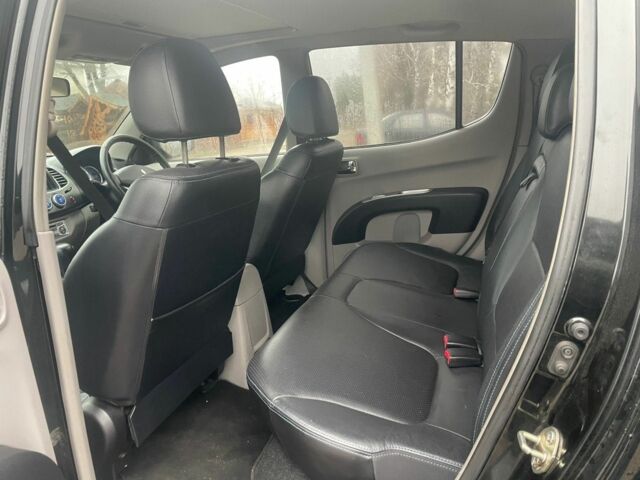 Черный Мицубиси Л 200, объемом двигателя 2.5 л и пробегом 145 тыс. км за 6800 $, фото 17 на Automoto.ua