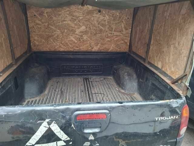 Чорний Міцубісі Л 200, об'ємом двигуна 2.5 л та пробігом 270 тис. км за 4500 $, фото 16 на Automoto.ua