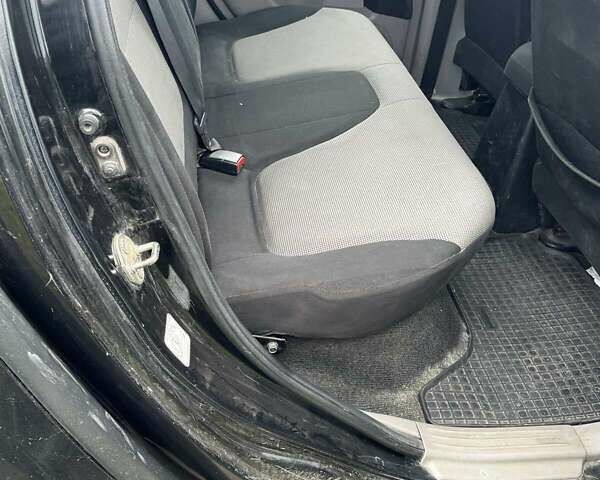 Черный Мицубиси Л 200, объемом двигателя 2.48 л и пробегом 295 тыс. км за 14800 $, фото 15 на Automoto.ua