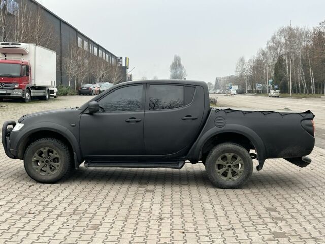 Чорний Міцубісі Л 200, об'ємом двигуна 2.5 л та пробігом 128 тис. км за 5650 $, фото 5 на Automoto.ua