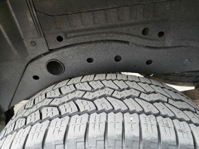 Черный Мицубиси Л 200, объемом двигателя 2.5 л и пробегом 114 тыс. км за 8748 $, фото 22 на Automoto.ua