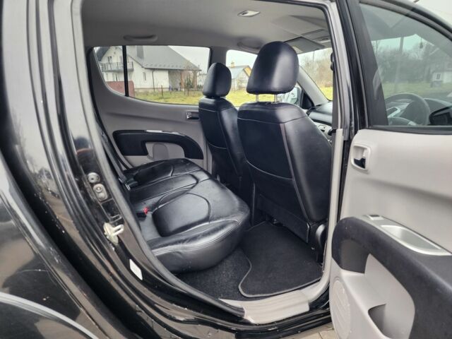 Черный Мицубиси Л 200, объемом двигателя 2.5 л и пробегом 114 тыс. км за 8748 $, фото 20 на Automoto.ua