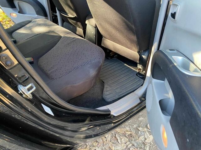 Черный Мицубиси Л 200, объемом двигателя 2.5 л и пробегом 163 тыс. км за 7600 $, фото 23 на Automoto.ua