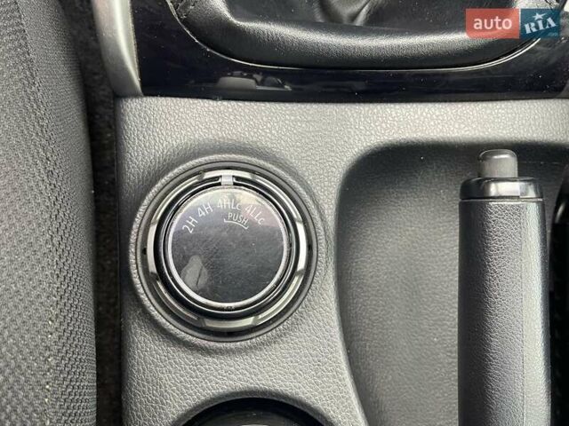 Чорний Міцубісі Л 200, об'ємом двигуна 2.4 л та пробігом 205 тис. км за 20900 $, фото 17 на Automoto.ua