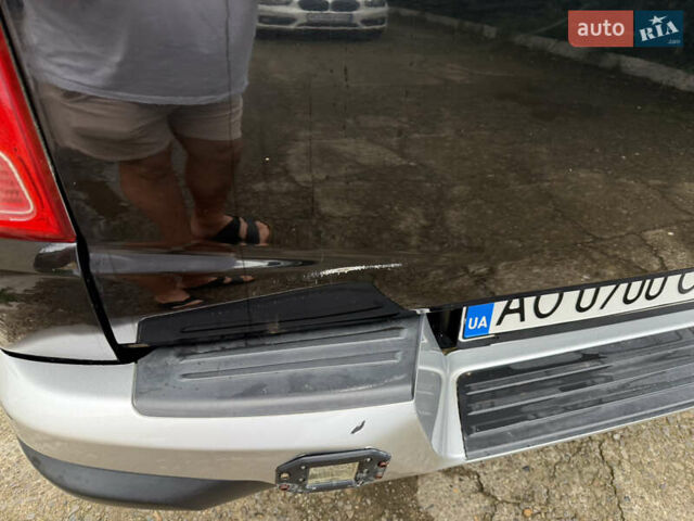 Черный Мицубиси Л 200, объемом двигателя 2.44 л и пробегом 250 тыс. км за 18000 $, фото 7 на Automoto.ua
