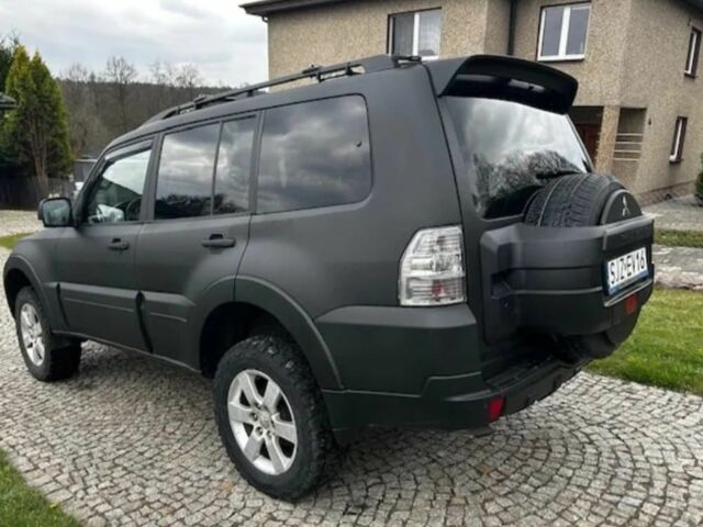 Чорний Міцубісі Л 200, об'ємом двигуна 3.2 л та пробігом 241 тис. км за 2950 $, фото 3 на Automoto.ua