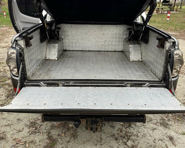 Коричневий Міцубісі Л 200, об'ємом двигуна 2.48 л та пробігом 317 тис. км за 15500 $, фото 6 на Automoto.ua