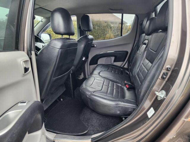 Коричневый Мицубиси Л 200, объемом двигателя 2.5 л и пробегом 159 тыс. км за 8398 $, фото 17 на Automoto.ua