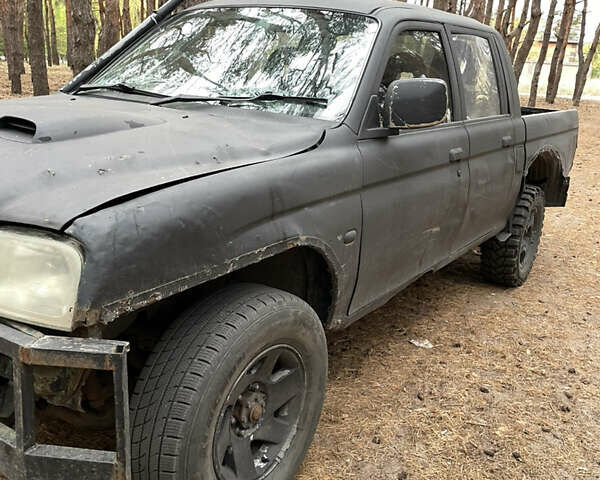 Мицубиси Л 200, объемом двигателя 2.5 л и пробегом 300 тыс. км за 2200 $, фото 1 на Automoto.ua