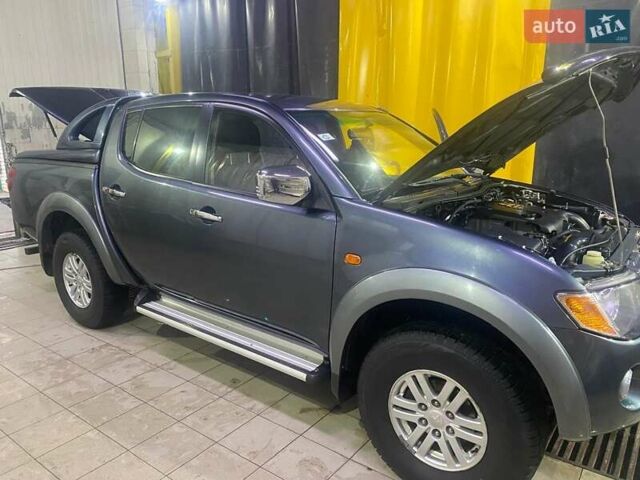 Мицубиси Л 200, объемом двигателя 2.48 л и пробегом 108 тыс. км за 20500 $, фото 5 на Automoto.ua